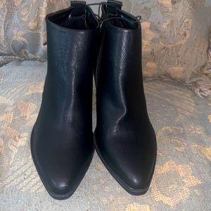 Women's Jayden Double Zip Ankle Bootie